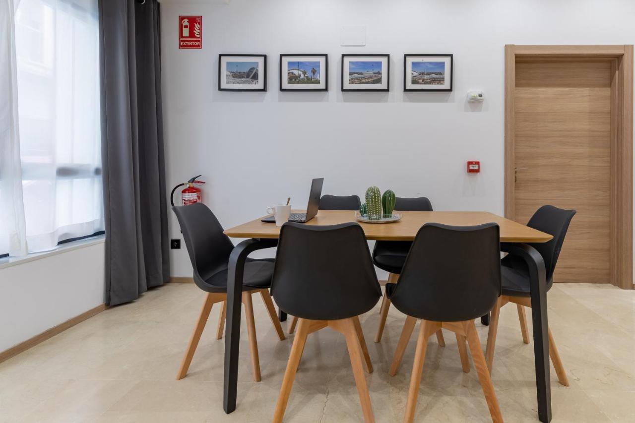 Travel Habitat La Marina Real Apartament *