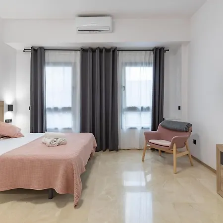 Travel Habitat La Marina Real Apartment Valencia Exterior photo
