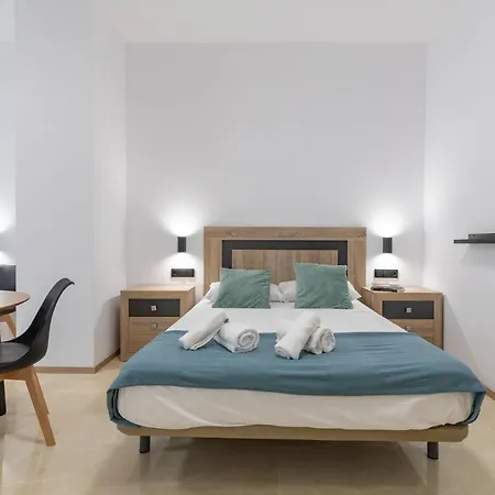 Travel Habitat La Marina Real Apartment Valencia Exterior photo