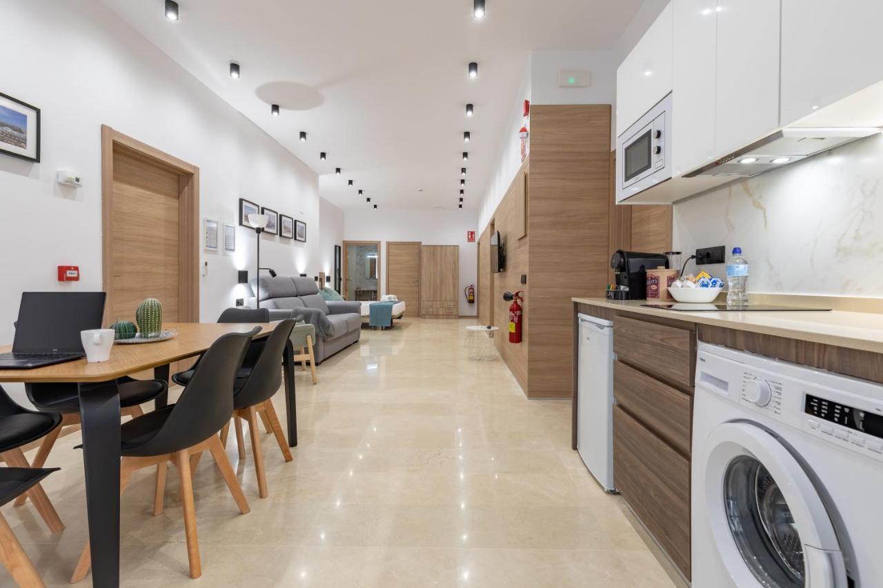 Travel Habitat La Marina Real Valence