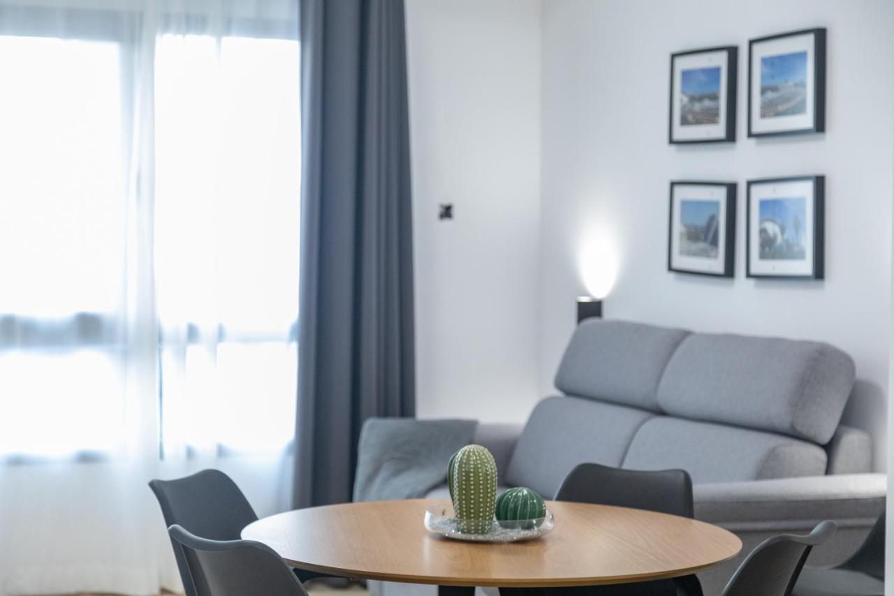 Apartamento Travel Habitat La Marina Real Valencia